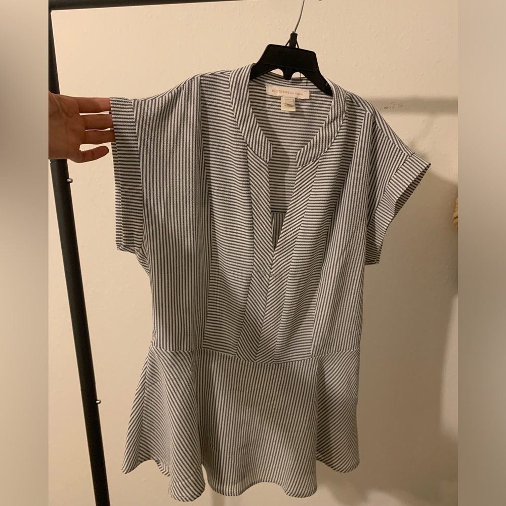 White and blue striped top